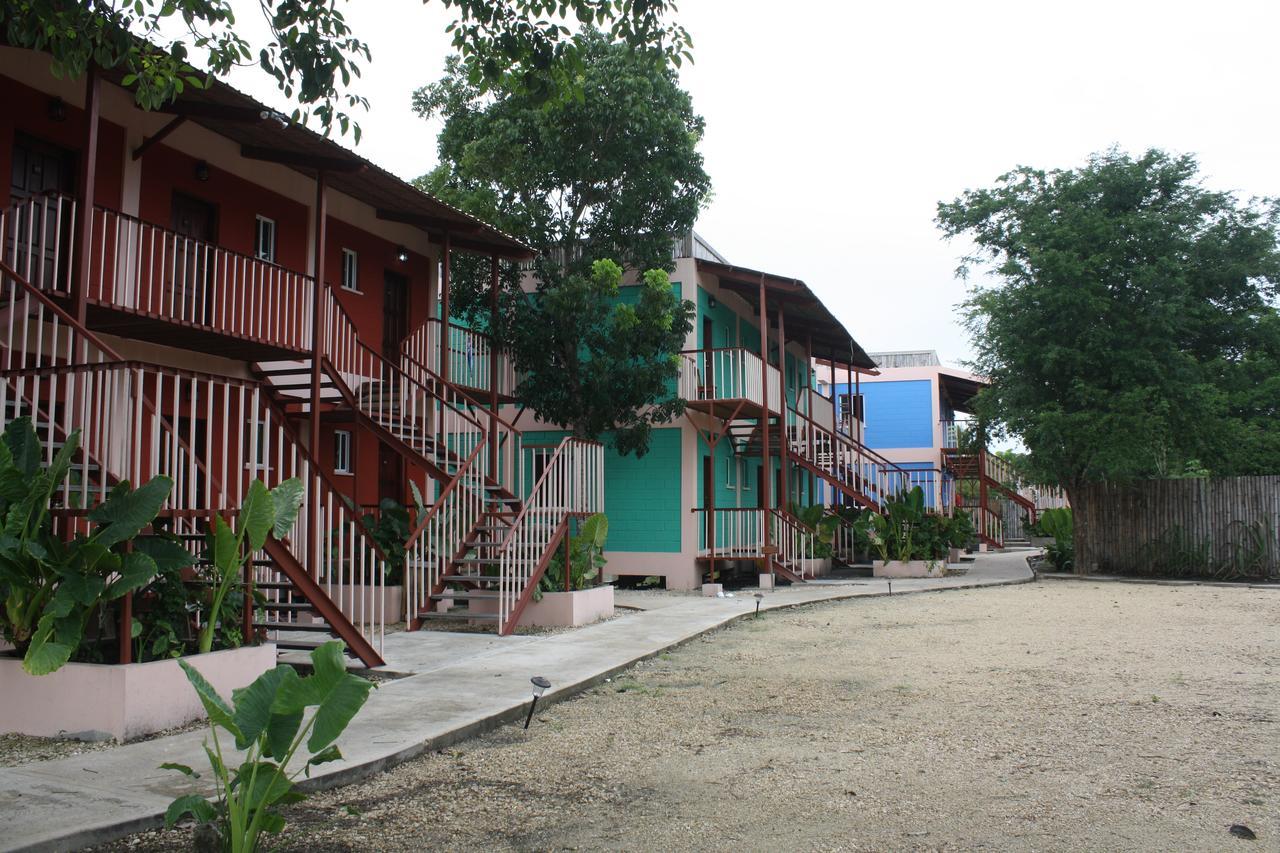 Lamanai Hotel & Marina Orange Walk Buitenkant foto