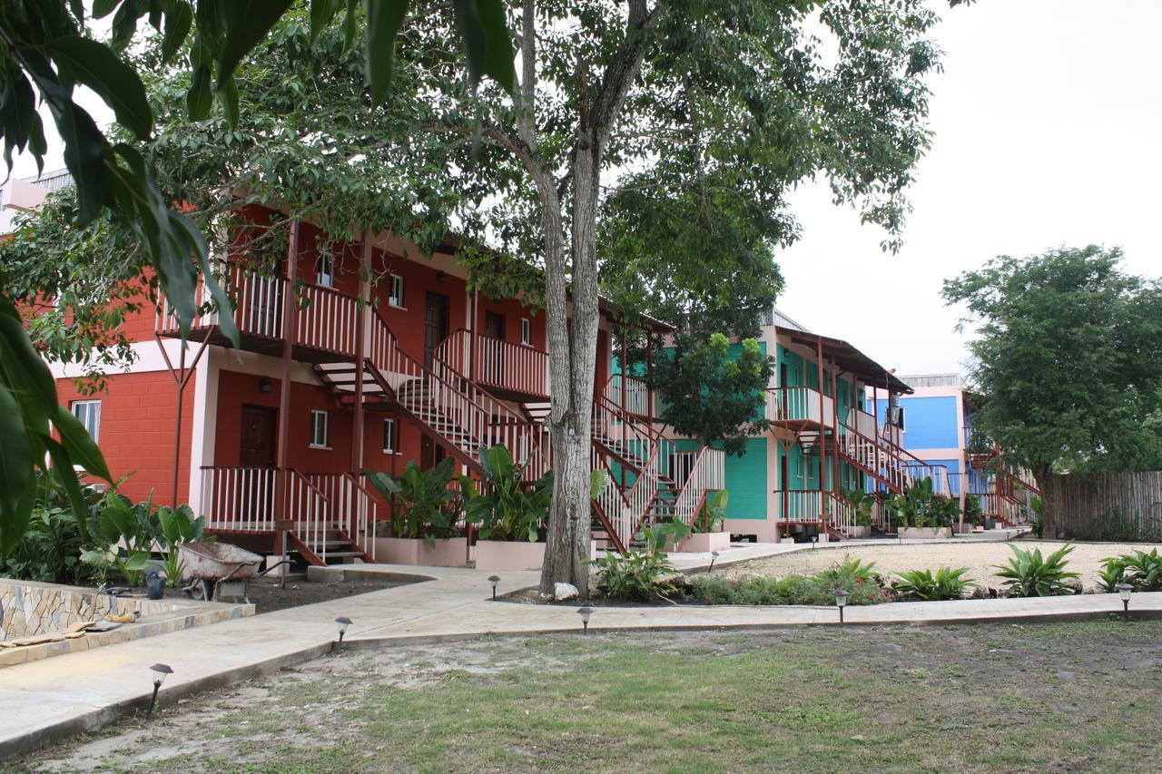 Lamanai Hotel & Marina Orange Walk Buitenkant foto