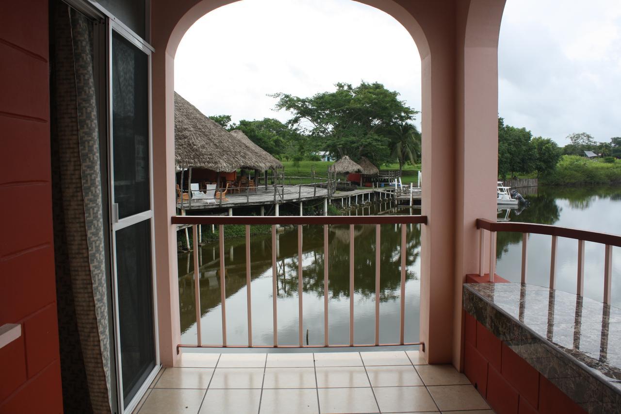 Lamanai Hotel & Marina Orange Walk Buitenkant foto
