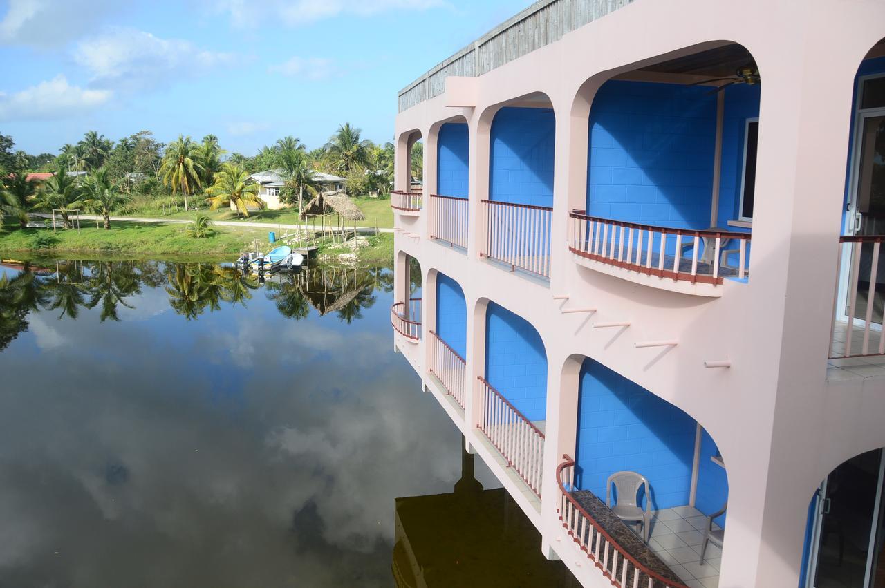 Lamanai Hotel & Marina Orange Walk Buitenkant foto