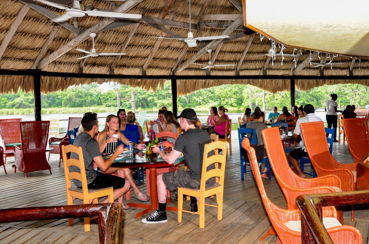 Lamanai Hotel & Marina Orange Walk Buitenkant foto