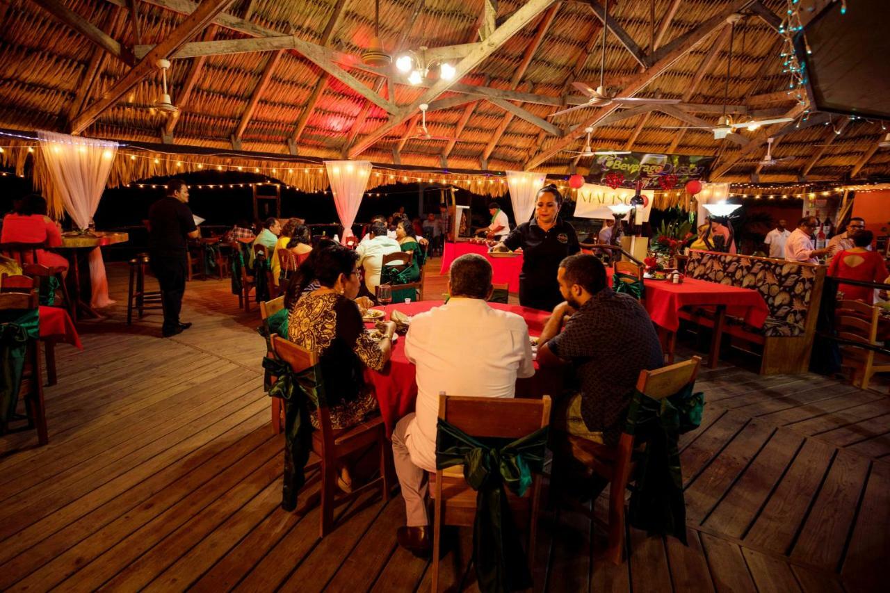 Lamanai Hotel & Marina Orange Walk Buitenkant foto